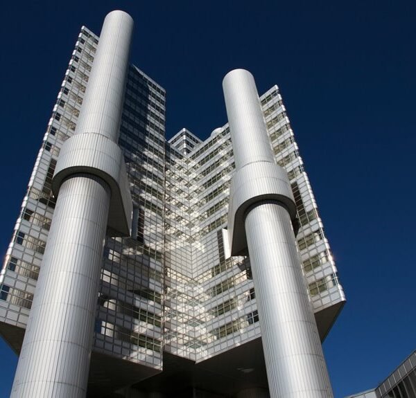 backlink strategy for authority